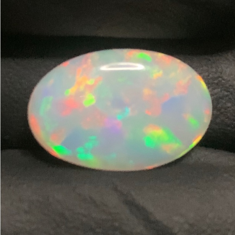 4.33 CT BROADFLASH FIRE!! RARE TOP QUALITY NATURAL ETHIOPIAN WELO OPAL